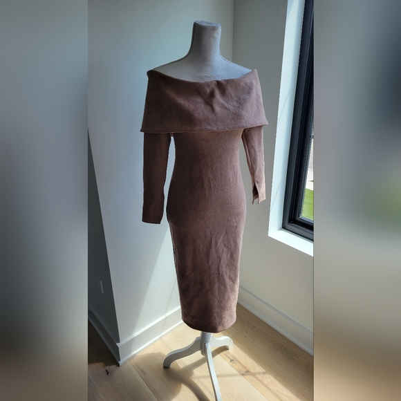 AKIRA | Off Shoulder Faux Suede Midi Dress - Picture 3 of 10